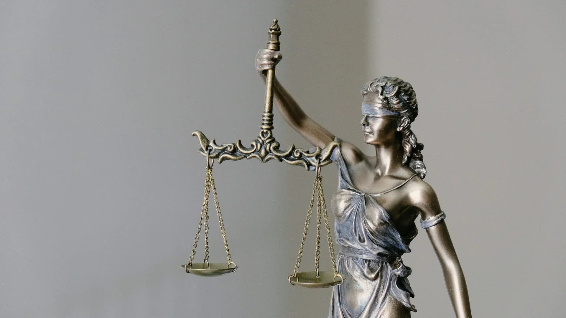 California car accident settlement value being estimated by injury type