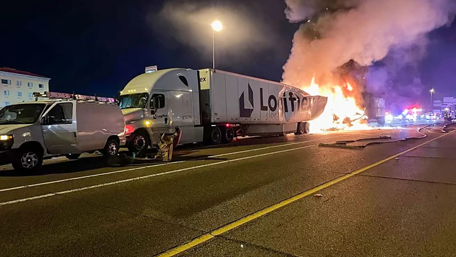 California jackknife truck accidents claim guidance from Hurt Advice attorneys in the trucking and heavy vehicles practice area